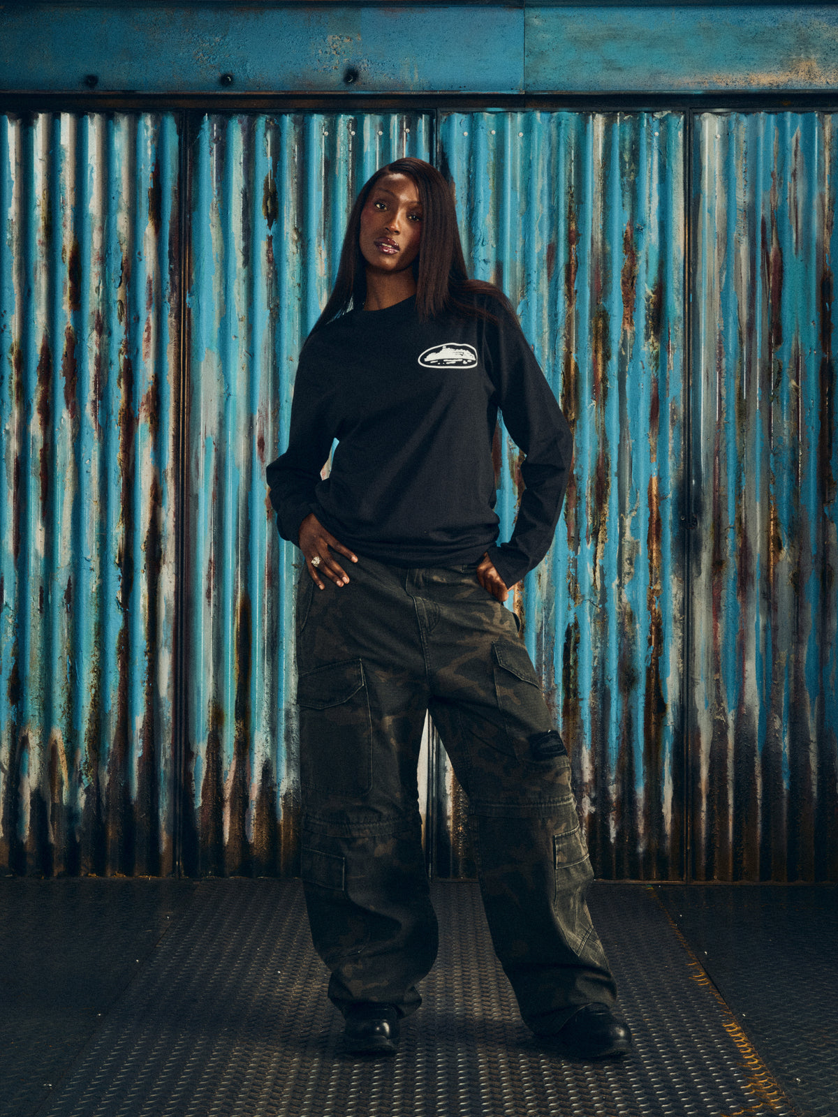 OG ISLAND LS TEE [BLACK]