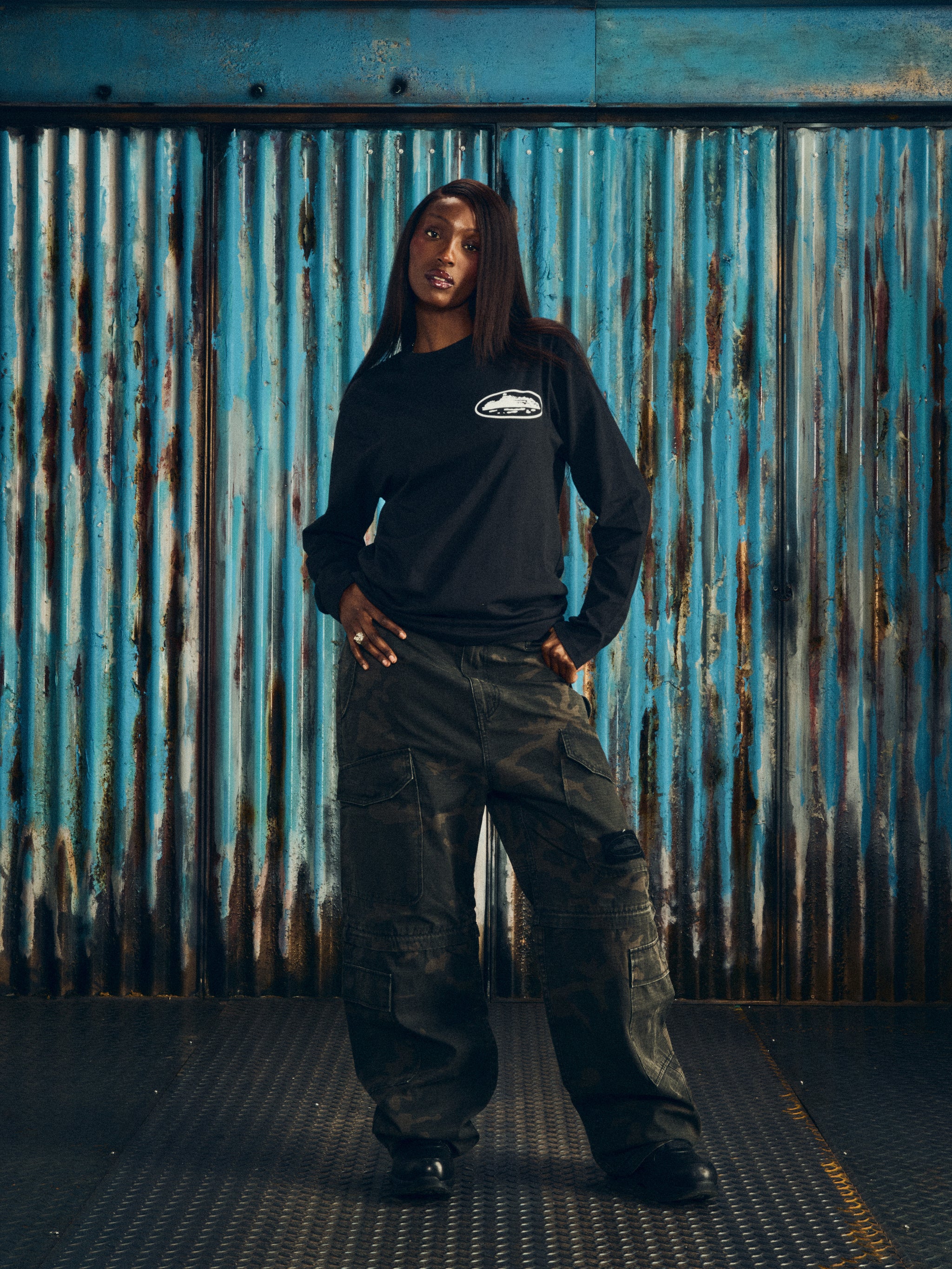 OG ISLAND LS TEE [BLACK]